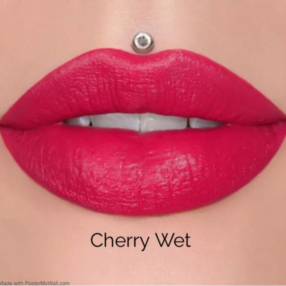 Cherry Wet, NIB Jeffery Star Velvet Trap Lipstick